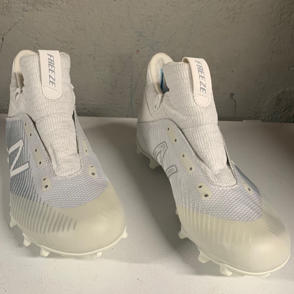 Mens new balance freeze lacrosse cleat size 10.5